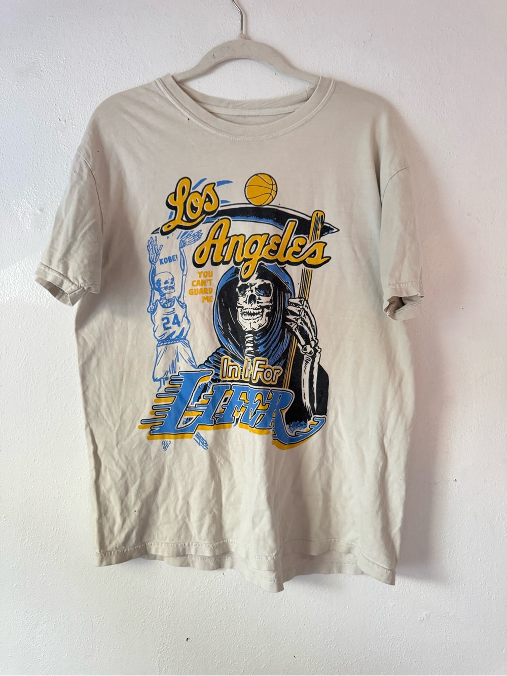 Vintage Los Angeles Lakers Grim Reaper Kobe Bryant Graphic Tee